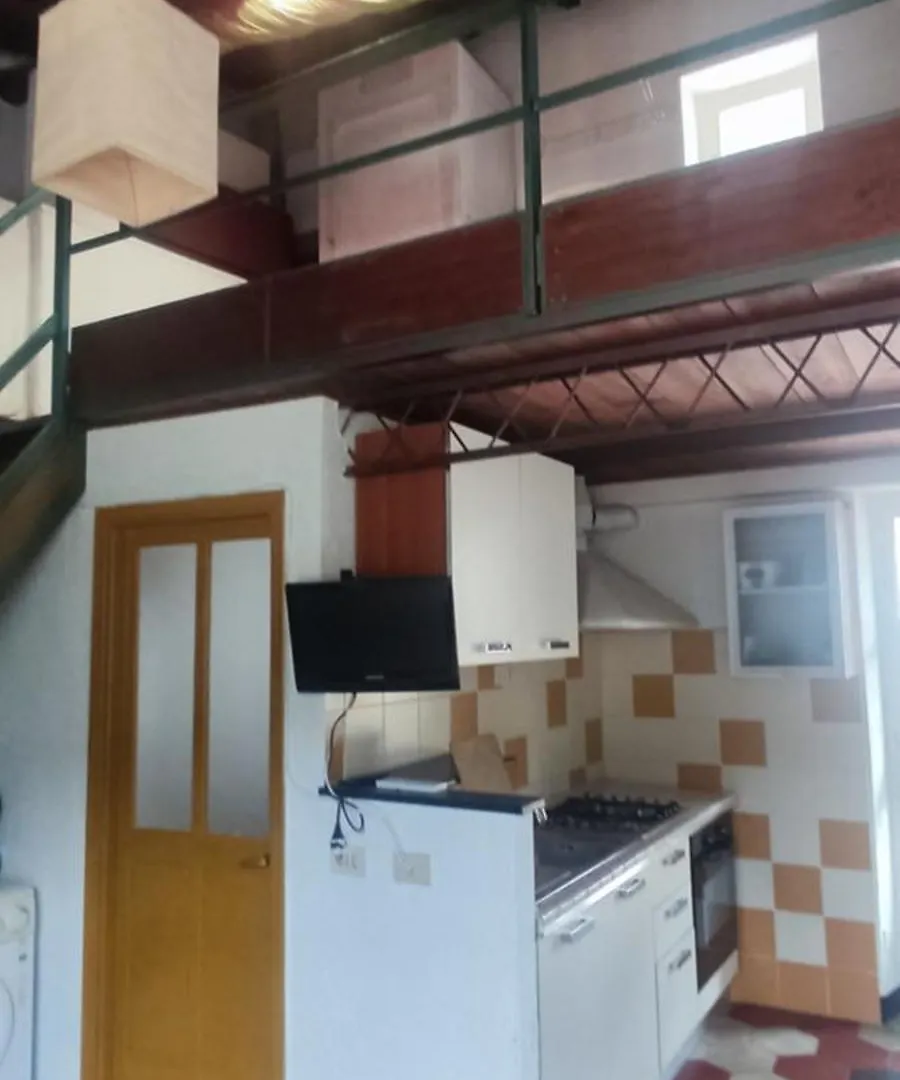 Ferienwohnung Bike Night-Bike Friendly, Cozy Loft, Finale Ligure Apartment