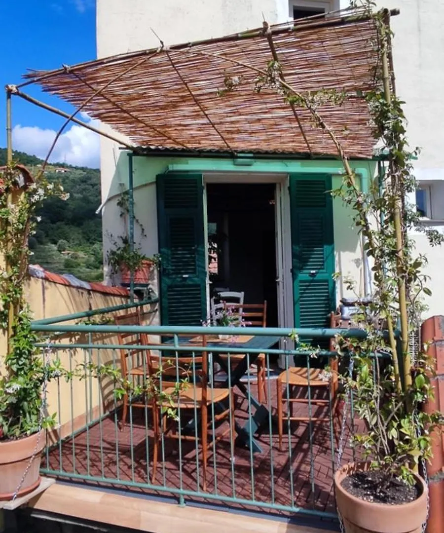 Bike Night-Bike Friendly, Cozy Loft, Finale Ligure Διαμέρισμα
